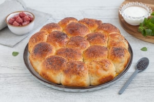 Preparazione Danubio salato allo yogurt  - Fase 5