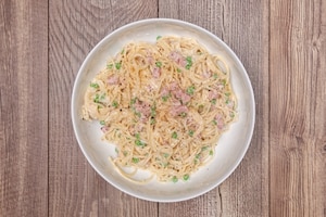 Preparazione Frittatine di pasta alla napoletana - Fase 2