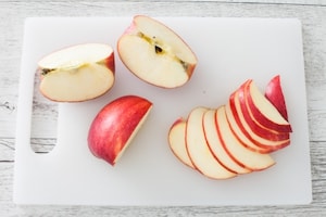 Preparazione Pizzette alle mele e vaniglia - Fase 1