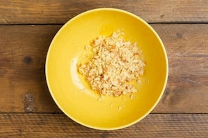 Preparazione Polpette di tacchino in umido con patate - Fase 1