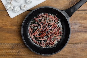 Preparazione Polpette di tacchino in umido con patate - Fase 4