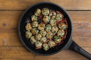 Preparazione Polpette di tacchino in umido con patate - Fase 5