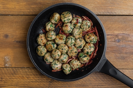 Preparazione Polpette di tacchino in umido con patate - Fase 5 Preparazione Polpette di tacchino in umido con patate - Fase 5