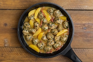 Preparazione Polpette di tacchino in umido con patate - Fase 6