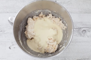 Preparazione Torta Raffaello - Fase 3