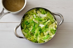 Preparazione Verza stufata in padella - Fase 1