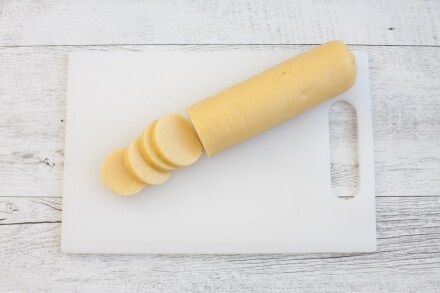 Preparazione Biscotti al mandarino - Fase 2 Preparazione Biscotti al mandarino - Fase 2