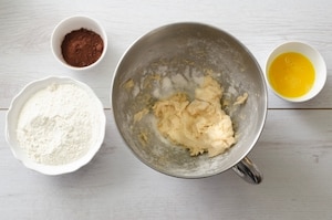 Preparazione Crostata meringata al cacao - Fase 1