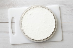 Preparazione Crostata meringata al cacao - Fase 5