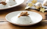 Mousse al gorgonzola, datteri e semi caramellati