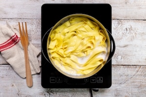 Preparazione Pappardelle ai gamberi e lime - Fase 2