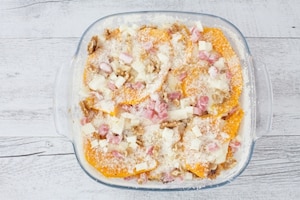 Preparazione Parmigiana di zucca con pancetta affumicata e noci  - Fase 2