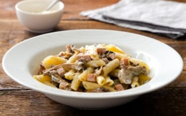 Penne prosciutto e funghi