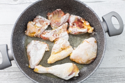 Preparazione Pollo al forno con arancia e finocchio - Fase 1 Preparazione Pollo al forno con arancia e finocchio - Fase 1