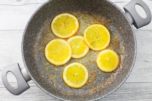 Preparazione Pollo al forno con arancia e finocchio - Fase 2