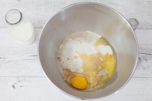 Preparazione Pull apart muffin alla cannella - Fase 1