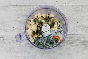 Preparazione Sfogliata di patate al formaggio con erbe aromatiche - Fase 2