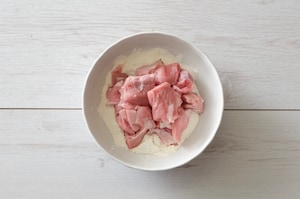 Preparazione Spezzatino con piselli - Fase 1