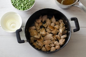 Preparazione Spezzatino con piselli - Fase 1