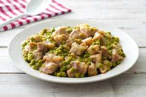 Preparazione Spezzatino con piselli - Fase 3