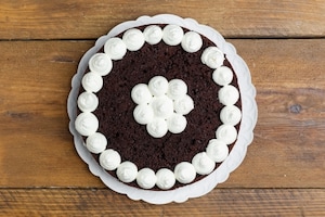 Preparazione Torta al cacao con crema al latte - Fase 5