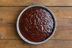 Preparazione Torta al cacao con crema al latte - Fase 3