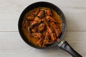 Preparazione Capesante e gamberi con capperini e cranberries - Fase 1