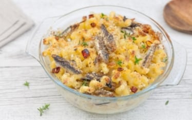 Cellentani gratinati al formaggio e acciughe 