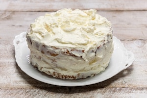 Preparazione Christmas cake di panettone - Fase 3