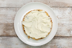 Preparazione Christmas cake di panettone - Fase 2