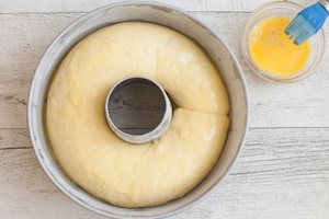 Preparazione Ciambella di pan brioche alla Nutella - Fase 3