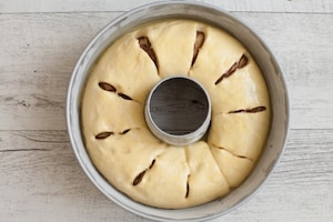 Preparazione Ciambella di pan brioche alla Nutella - Fase 3