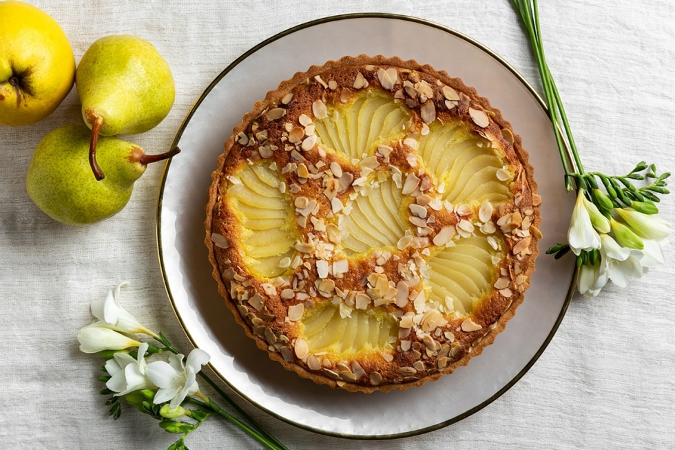 Crostata di pere ai fiori d’arancio ricetta