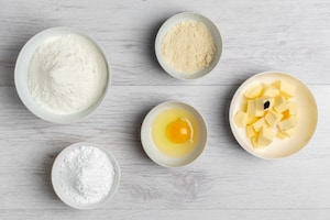 Preparazione Crostata di pere ai fiori d’arancio - Fase 1