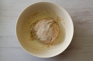 Preparazione Gnocchi di castagne alla crema di latte e salvia - Fase 1