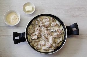 Preparazione Gnocchi di castagne alla crema di latte e salvia - Fase 3