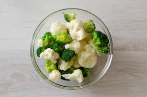 Preparazione Insalata di verdure invernali con tofu grigliato - Fase 1