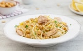 Linguine con tonno, ceci, pinoli e limone
