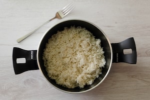 Preparazione Riso basmati con pollo al curry e latte di cocco - Fase 1