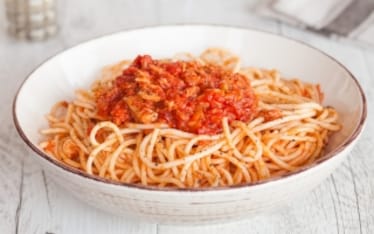 Spaghetti con il tonno alla bolognese