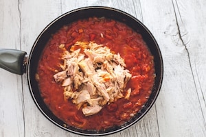 Preparazione Spaghetti con il tonno alla bolognese - Fase 2