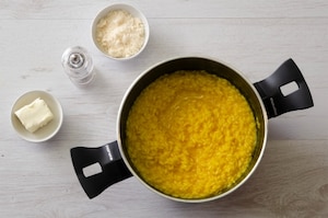 Preparazione Tartine di riso al salto con crescenza e mazzancolle - Fase 1