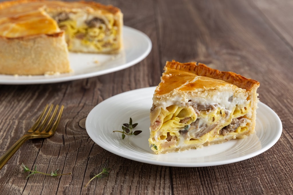 Timballo di tortellini in crosta