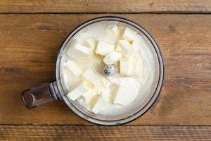 Preparazione Timballo di tortellini in crosta - Fase 1