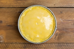 Preparazione Timballo di tortellini in crosta - Fase 4