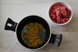 Preparazione Torta di paccheri al forno - Fase 1