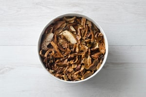 Preparazione Zuppa di farro con porcini e castagne - Fase 1