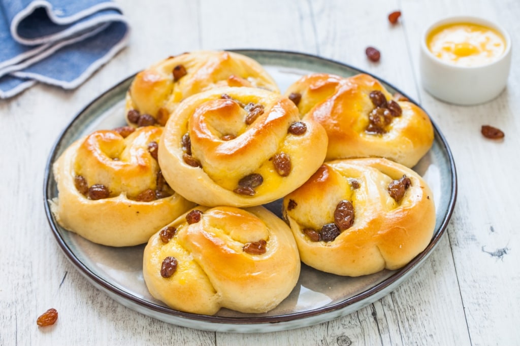 Ricetta Girelle Alla Crema E Uvetta Cucchiaio D Argento