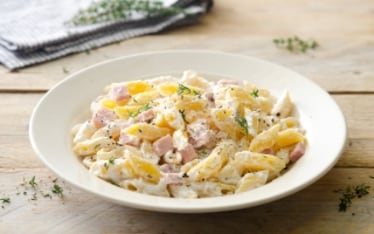 Mezze penne con ricotta e prosciutto