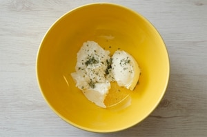 Preparazione Mezze penne con ricotta e prosciutto - Fase 1